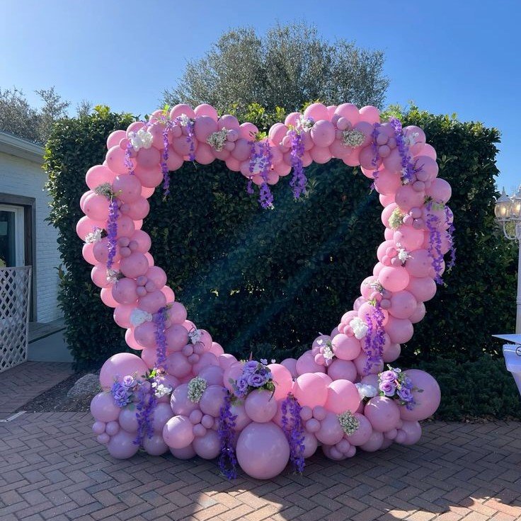happy annivesry decor with liting and heart ring with no and liting mix balloon